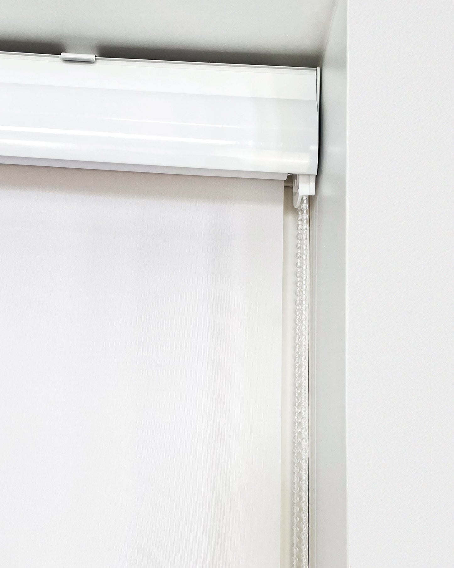 Rolgordijn lichtdoorlatend - Wit - Full Colour - Met cassette - Op maat